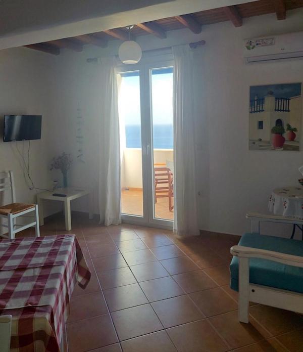 Maroussa'S Apartments Rámos Екстериор снимка